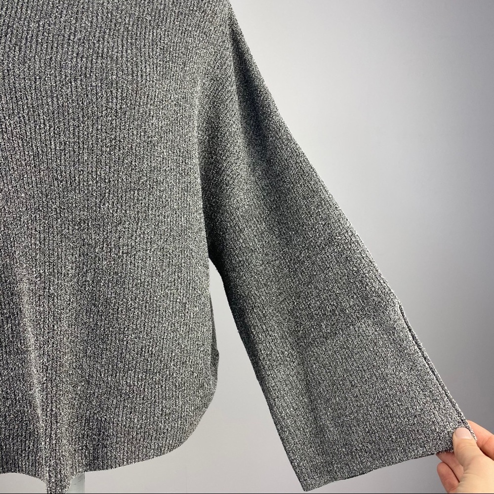 Prolouge Wide Neck & Wide Sleeve Top - Picture 2 of 9